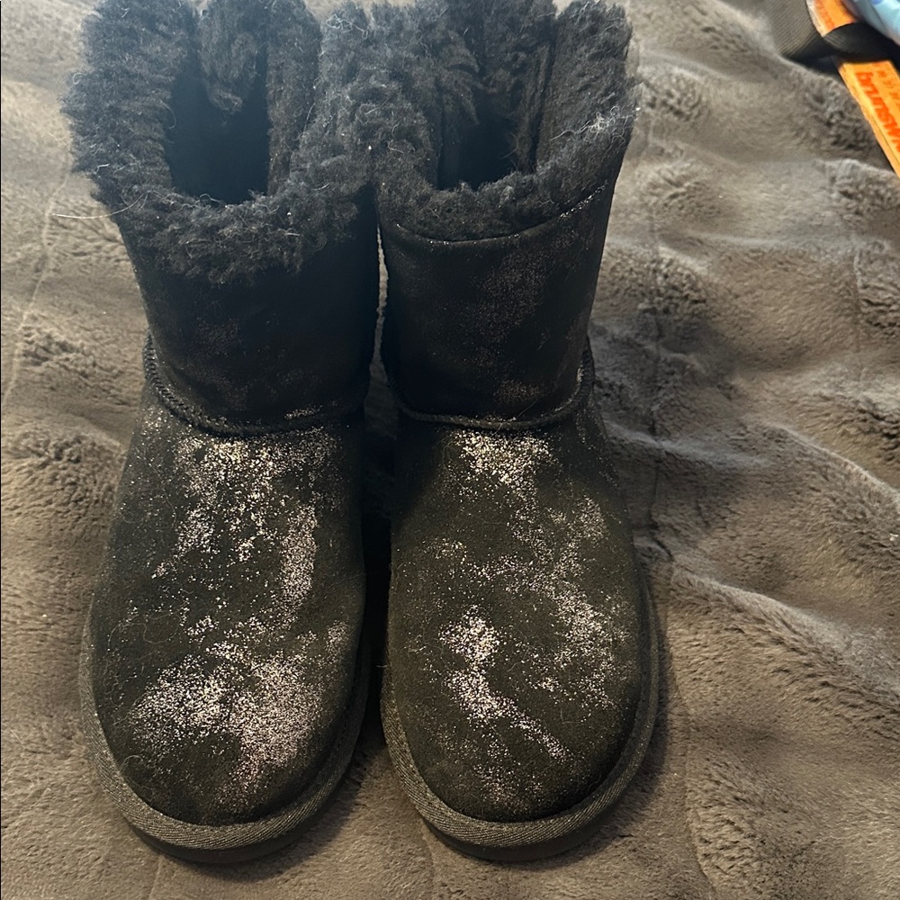 Ugg Black Fuzzy Winter Boots